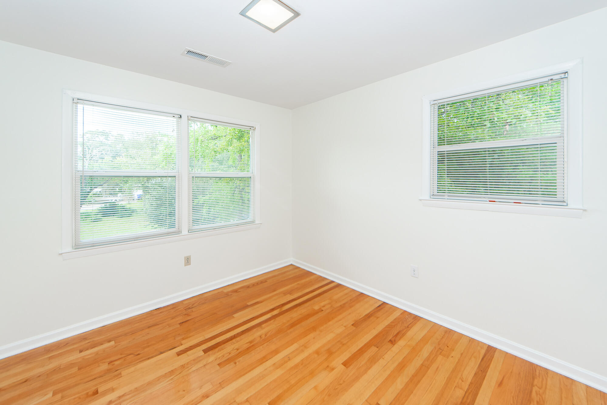 717 Waterloo Street Charleston, SC 29412 - Photo 27 of 38 27