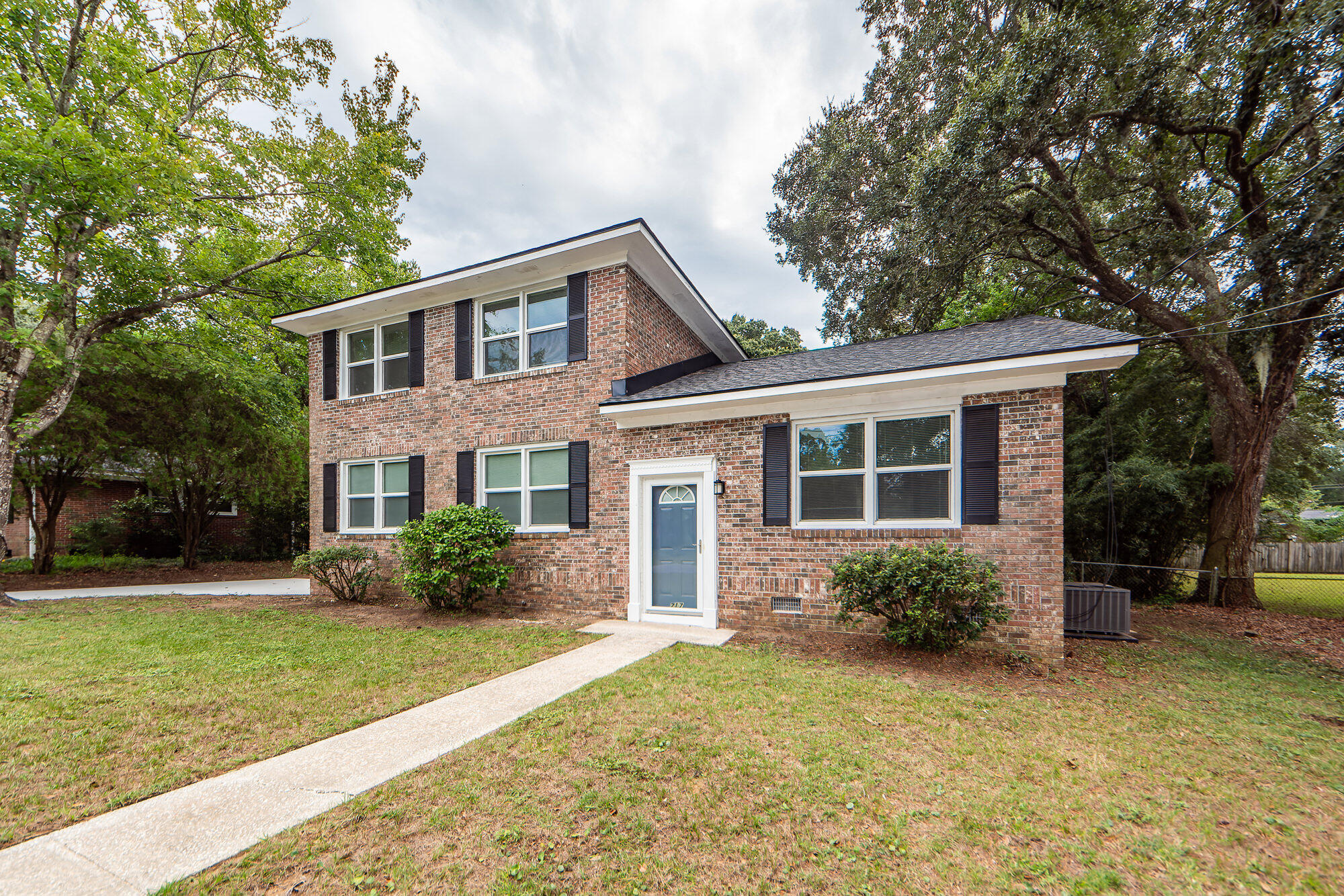 717 Waterloo Street Charleston, SC 29412 - Photo 36 of 38 36