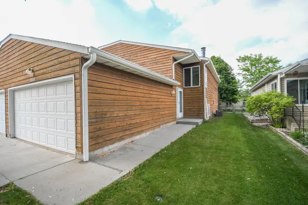 $275,000 | 1513 28th Avenue South, Fargo, ND 58103