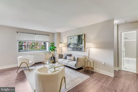 $239,500 | 1200 South Arlington Ridge Road, Unit 305, Arlington, VA 22202