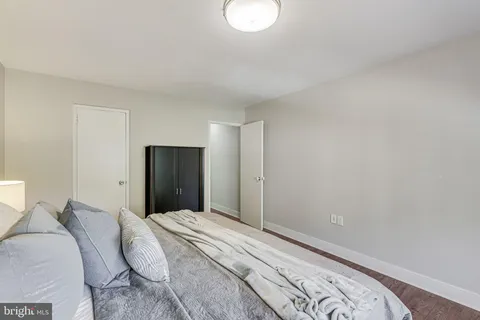 $239,500 | 1200 South Arlington Ridge Road, Unit 305, Arlington, VA 22202