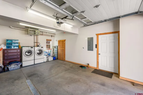 a view of a storage & utility room