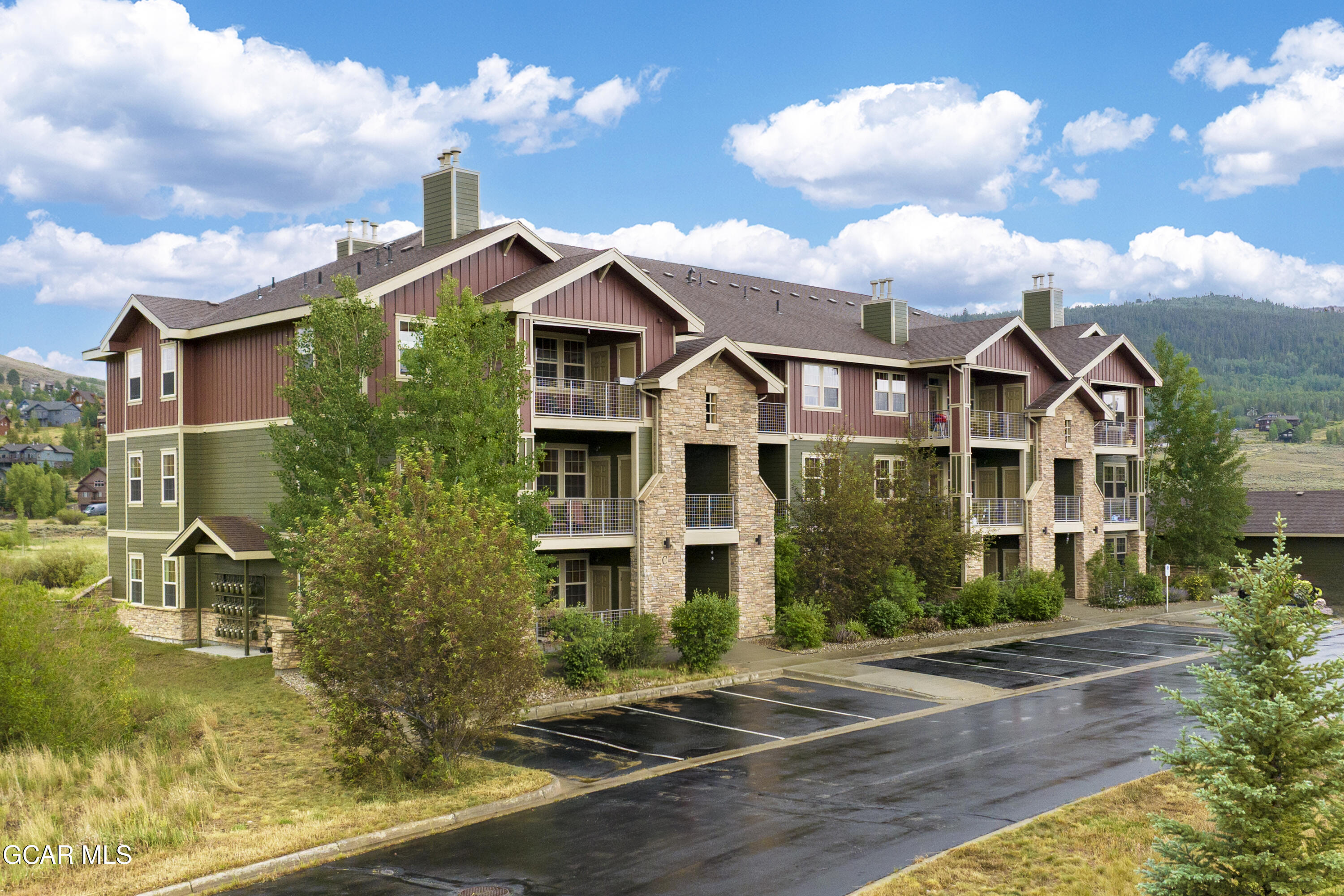 154 Village Road, Unit C106 Granby, CO 80446 - Photo 27 of 38 Exterior