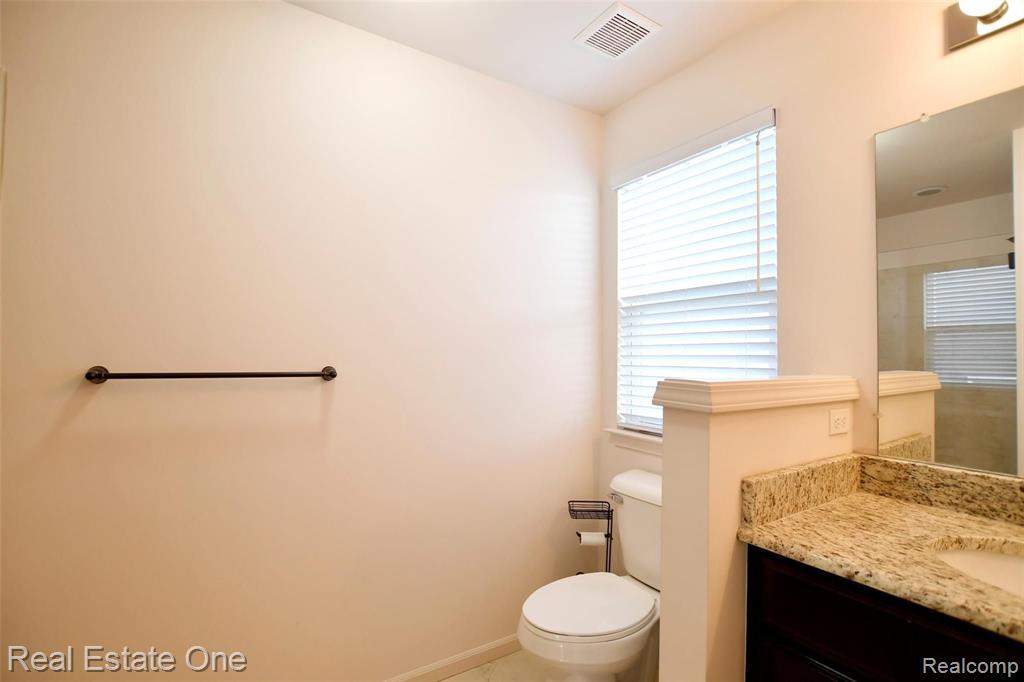 3087 Curtis Road Wixom, MI 48393 - Photo 19 of 36