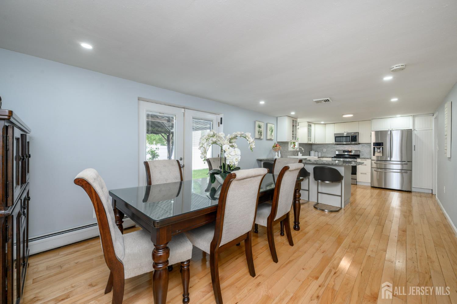 519 Calvert Road North Brunswick, NJ 08902 - Photo 10 of 46