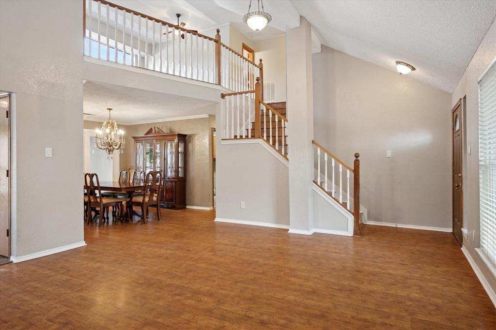 2027 Lavaca Trail Carrollton, TX 75010 - Photo 3 of 25