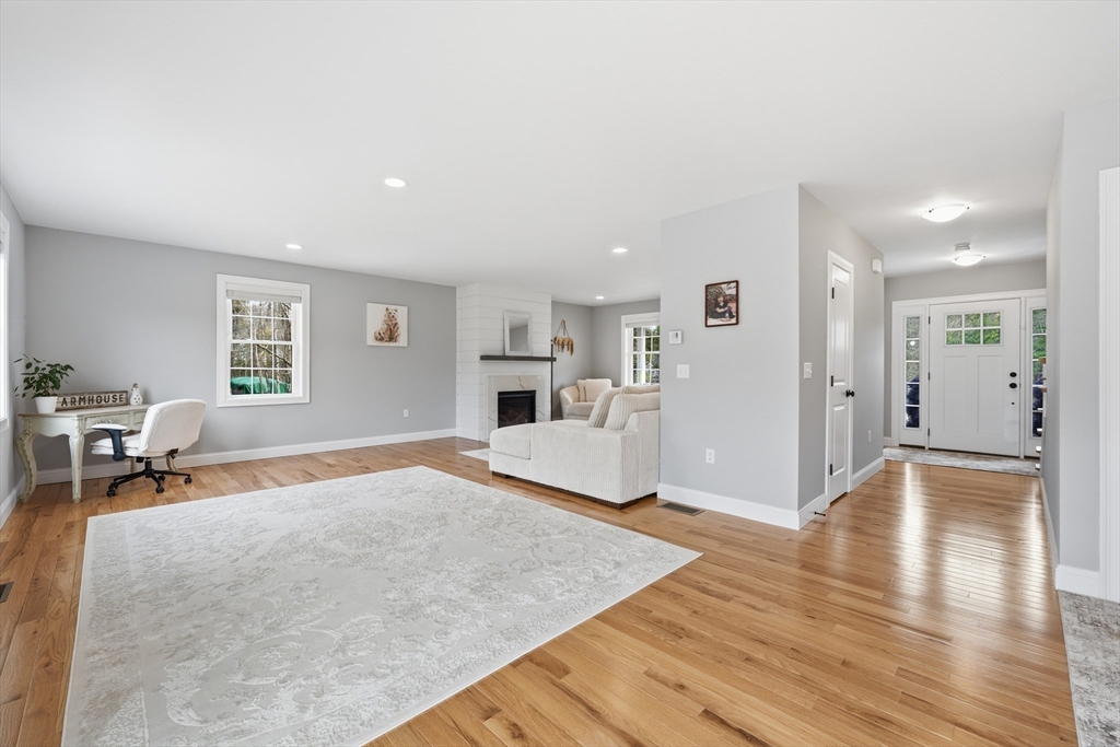 23 Hager Park Road Westminster, MA 01473 - Photo 18 of 41