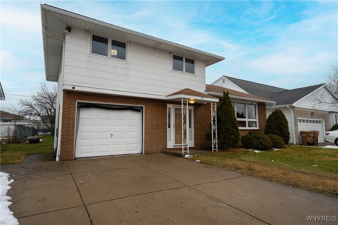 75 Fairoaks Lane Cheektowaga, NY 14227 - Photo 1 of 46