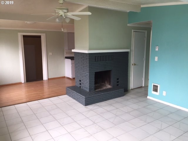 2360 Arthur Drive Reedsport, OR 97467 - Photo 5 of 21 Gallery Image 5