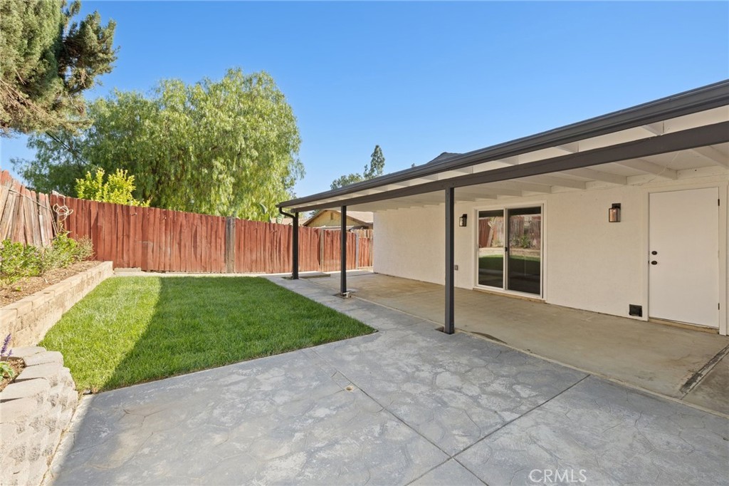 1436 Moreno Drive Simi Valley, CA 93063 - Photo 15 of 16