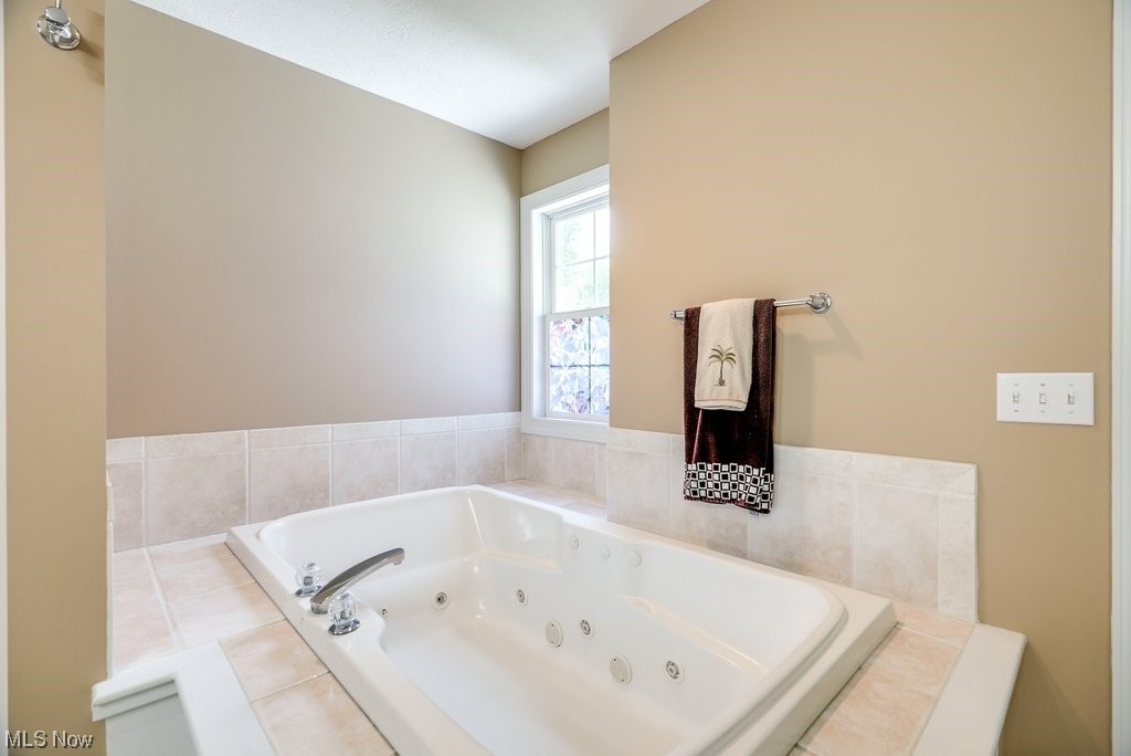 7534 Chaffee Road Northfield, OH 44067 - Photo 23 of 35
