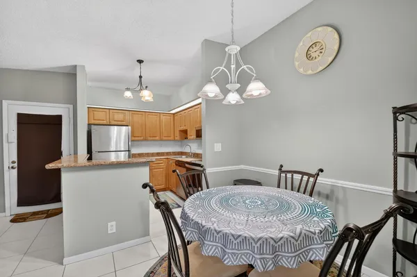 $130,000 | 15488 Lakes Of Delray Boulevard, Unit 207, Delray Beach, FL 33484