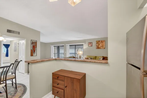 $130,000 | 15488 Lakes Of Delray Boulevard, Unit 207, Delray Beach, FL 33484