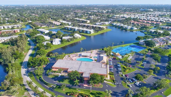 $130,000 | 15488 Lakes Of Delray Boulevard, Unit 207, Delray Beach, FL 33484