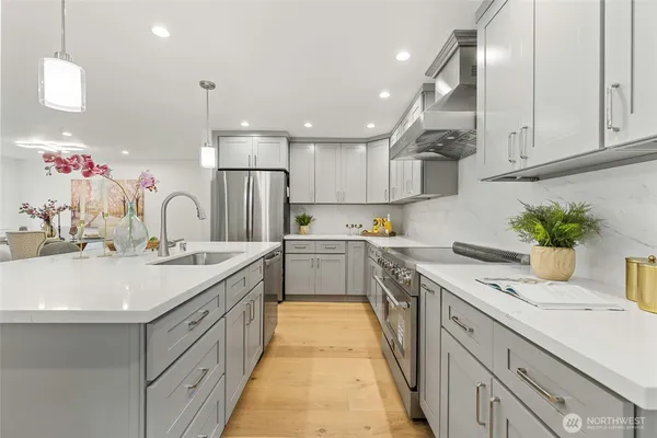 $1,998,000 | 2457 168th Place Northeast, Bellevue, WA 98008