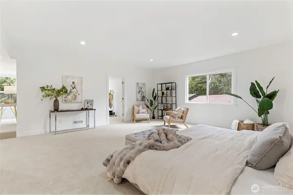 $1,998,000 | 2457 168th Place Northeast, Bellevue, WA 98008
