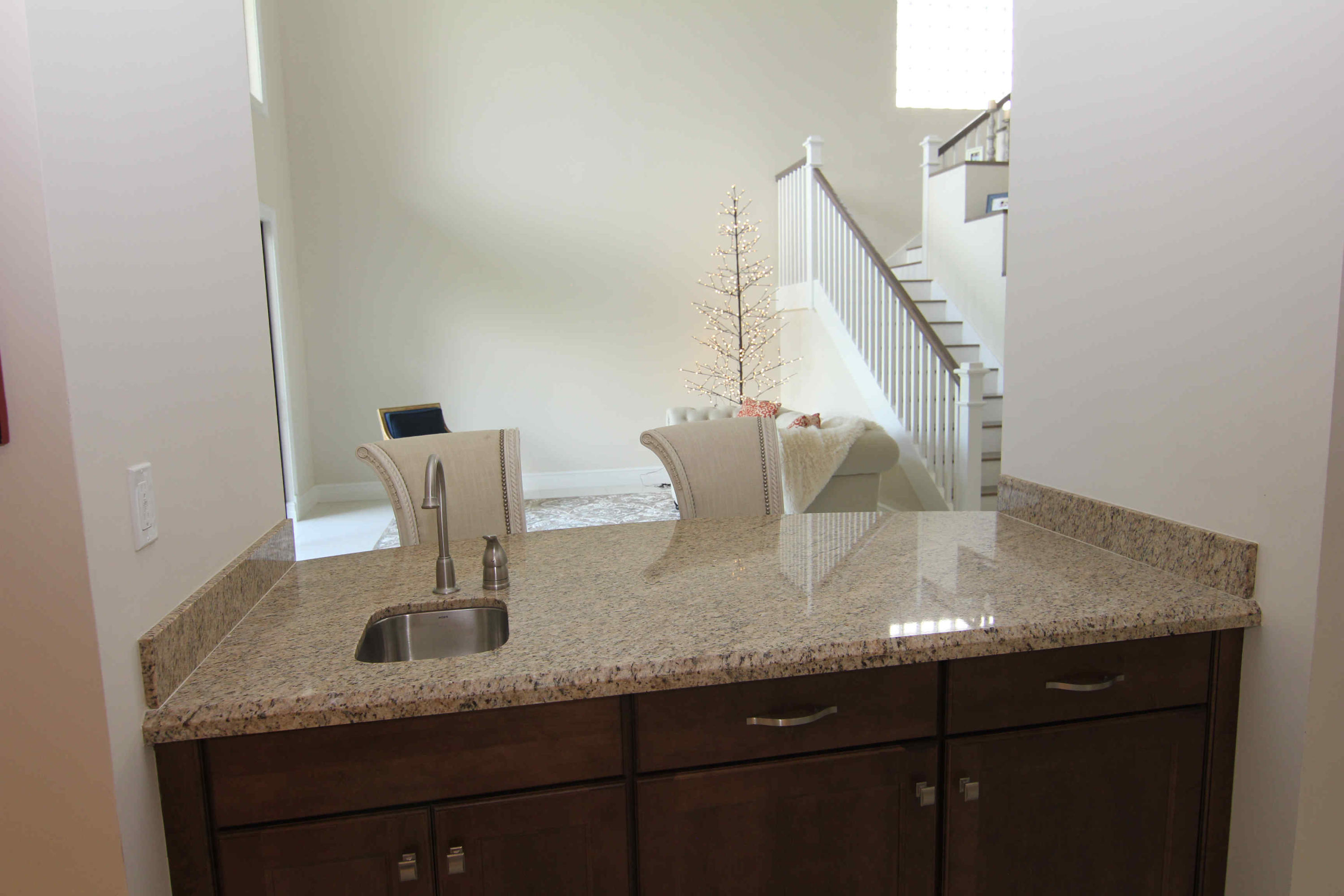 9487 Eden Roc Court Delray Beach, FL 33446 - Photo 15 of 41 Wet Bar