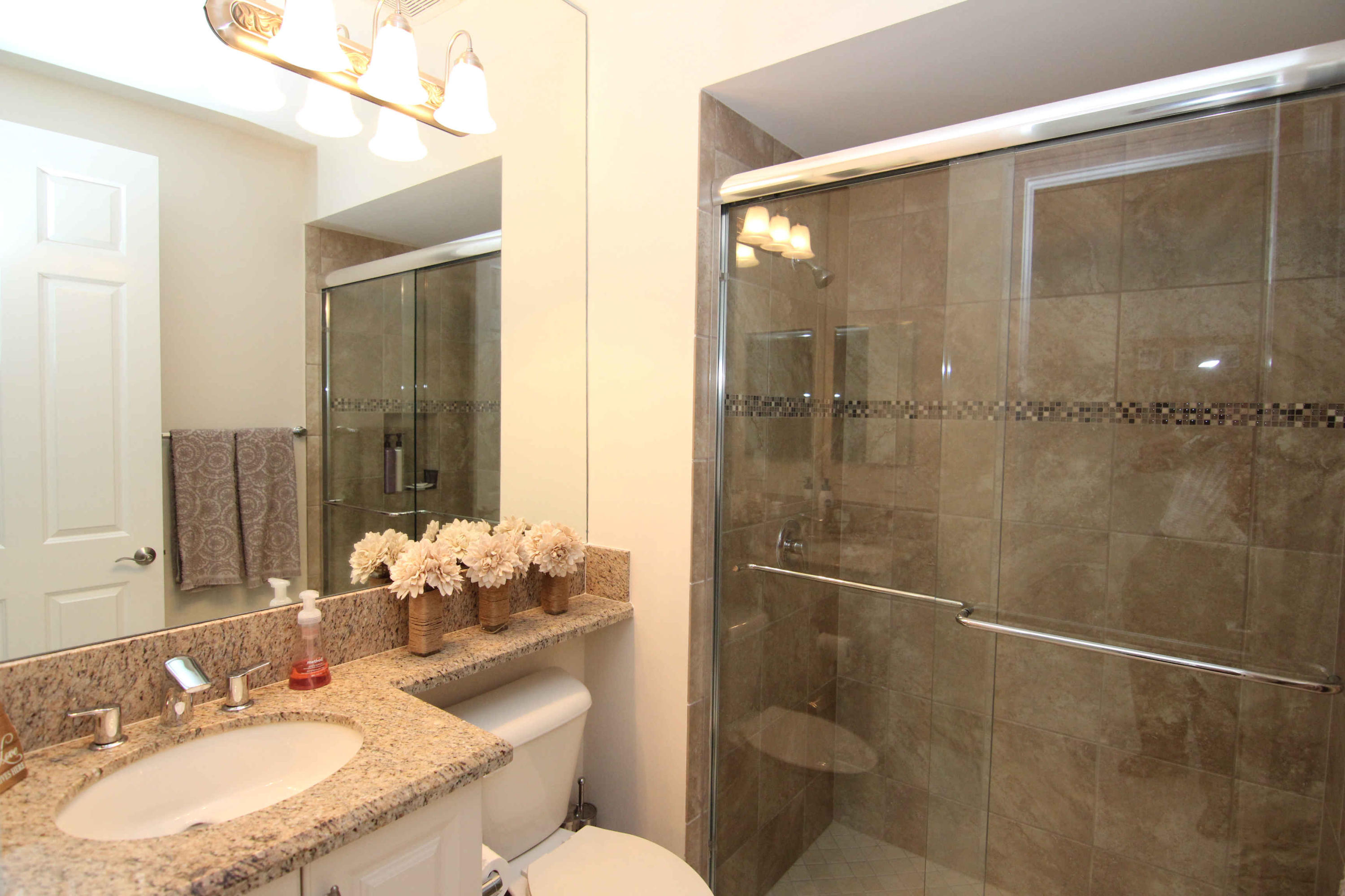 9487 Eden Roc Court Delray Beach, FL 33446 - Photo 30 of 41 Downstairs Bath