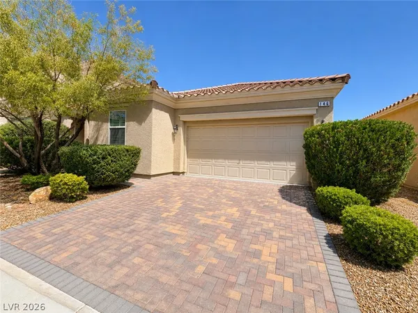 $2,552 | 146 White Mule Avenue, Las Vegas, NV 89148