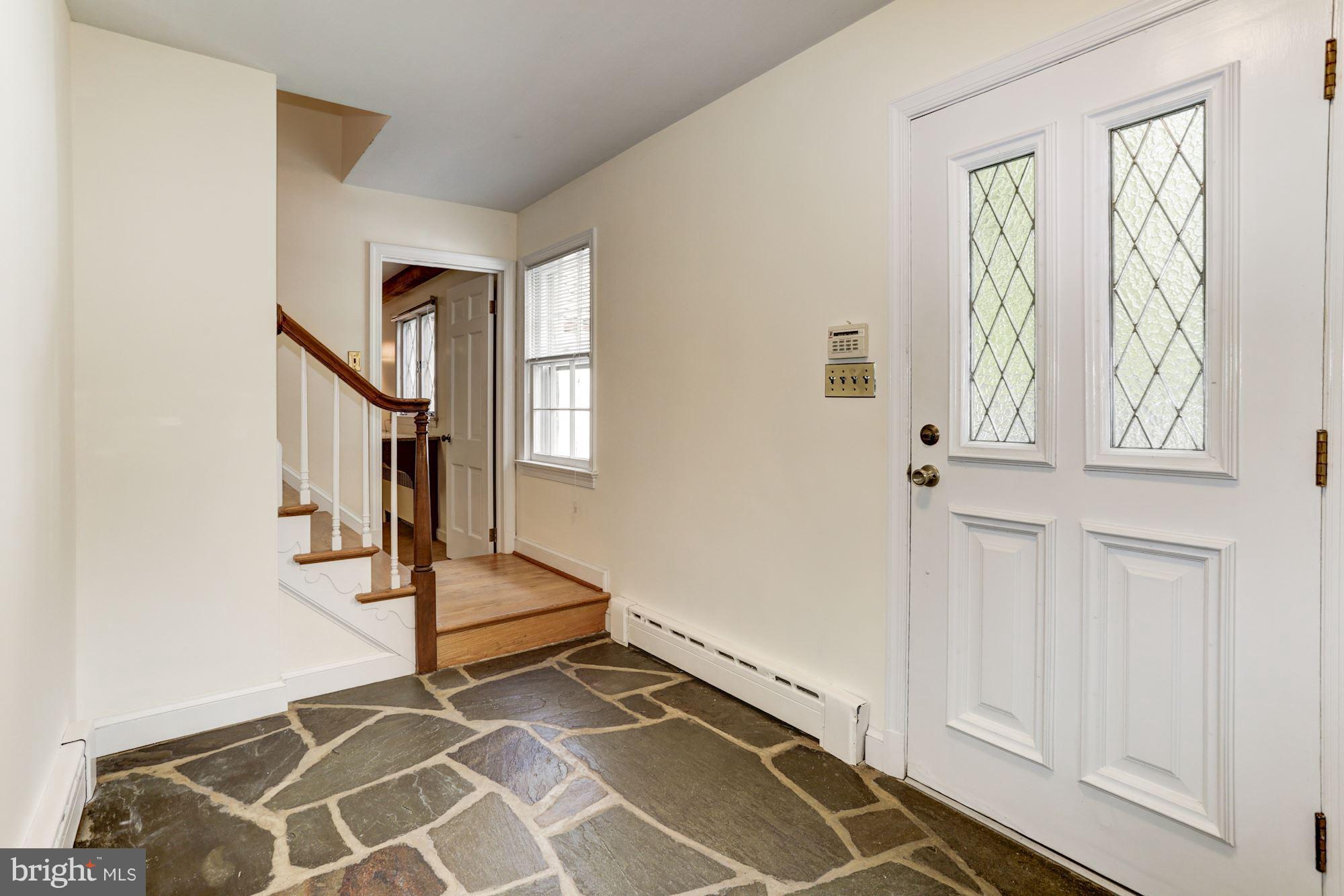 2113 Drury Road Silver Spring, MD 20906 - Photo 4 of 26 Foyer