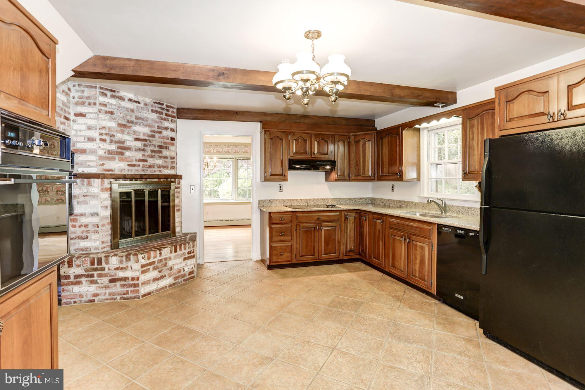2113 Drury Road Silver Spring, MD 20906 - Photo 9 of 26 Kitchen