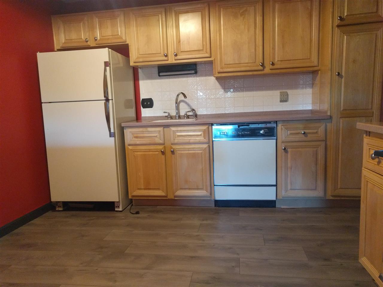 8 Strawberry Bank Road, Unit 1 Nashua, NH 03062 - Photo 3 of 22