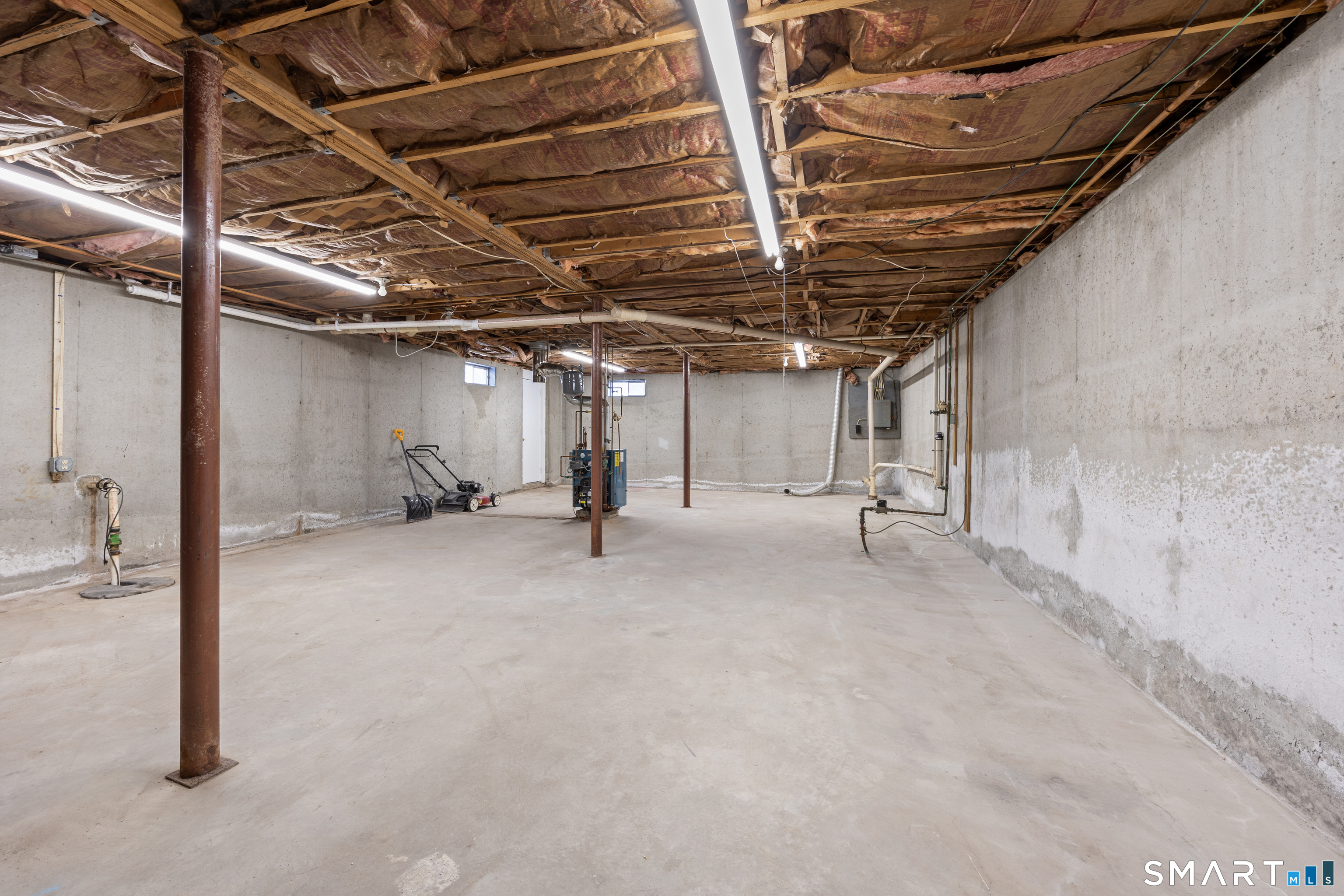 9 High Top Circle East Hamden, CT 06514 - Photo 21 of 25