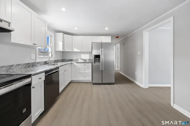 $314,500 | 9 High Top Circle East, Hamden, CT 06514