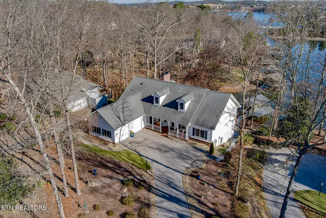 $1,900,000 | 356 Okema Way, Loudon, TN 37774