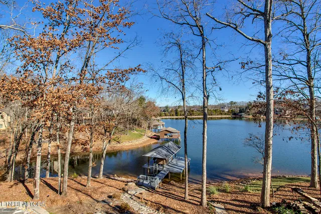 $1,900,000 | 356 Okema Way, Loudon, TN 37774