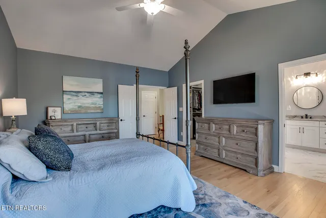 $1,900,000 | 356 Okema Way, Loudon, TN 37774