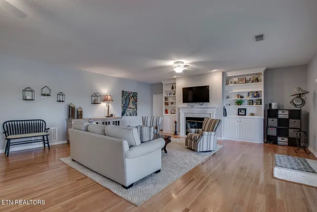 $1,900,000 | 356 Okema Way, Loudon, TN 37774