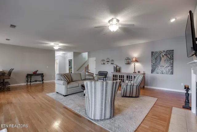 $1,900,000 | 356 Okema Way, Loudon, TN 37774