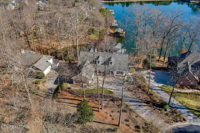 $1,900,000 | 356 Okema Way, Loudon, TN 37774