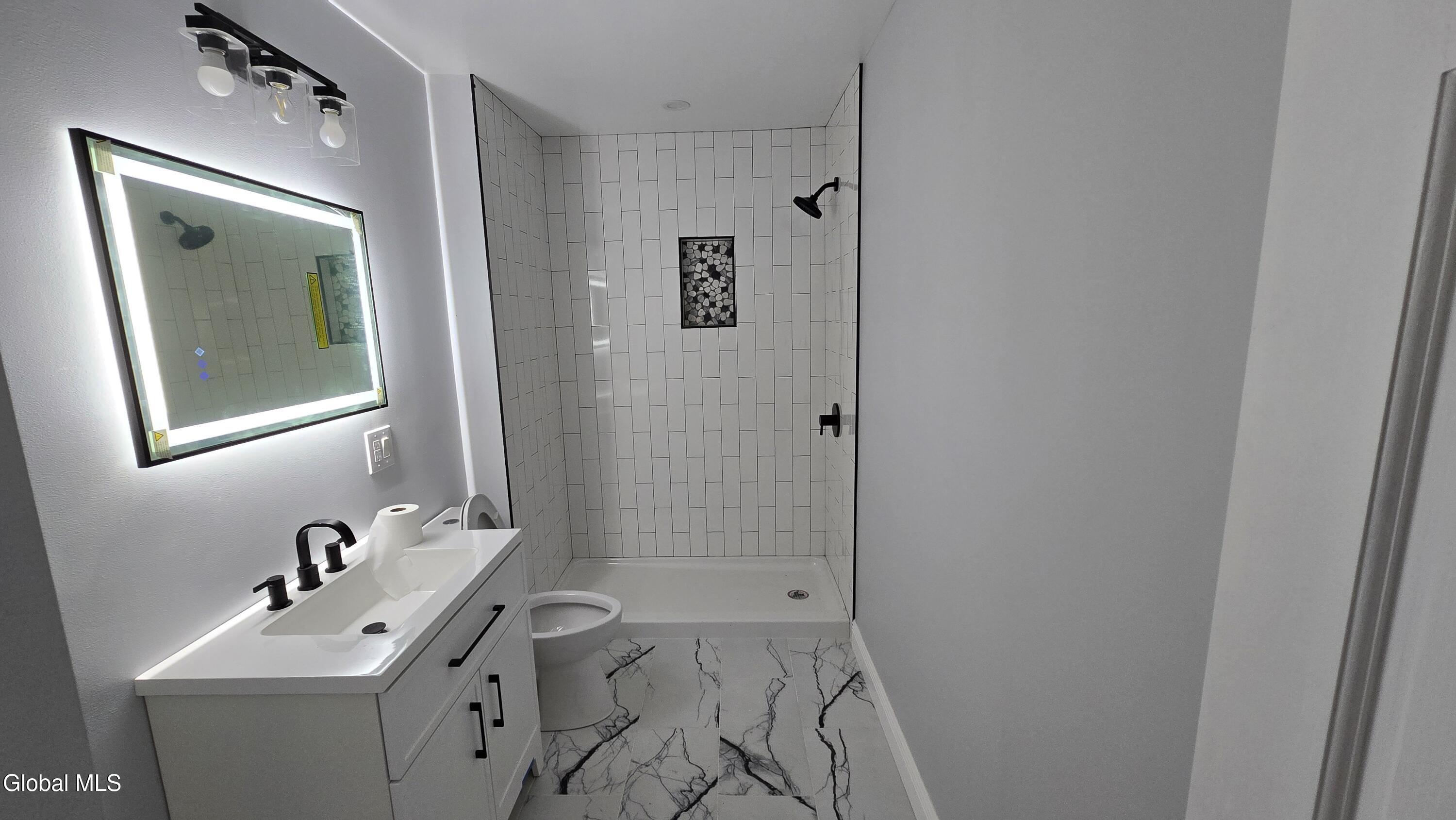 1732 Carrie Street Schenectady, NY 12308 - Photo 5 of 16 20251009_093710