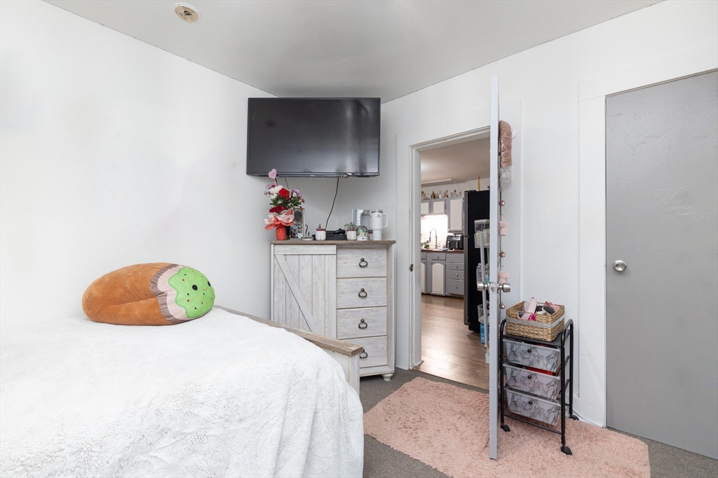 151 Monroe Street Springfield, MA 01109 - Photo 8 of 11 Gallery Image 8