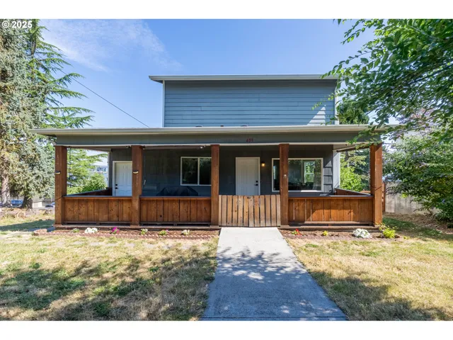 $379,900 | 409 Columbia River Highway, Rainier, OR 97048