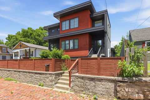 $1,400,000 | 1606 10th Avenue North, Nashville, TN 37208