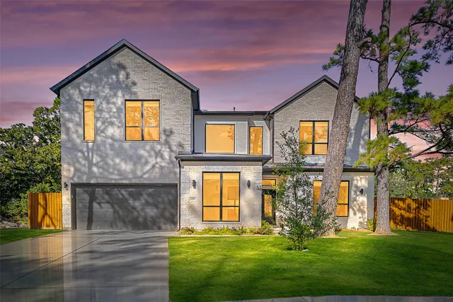 $2,200,000 | 14002 Woodthorpe Lane, Houston, TX 77079