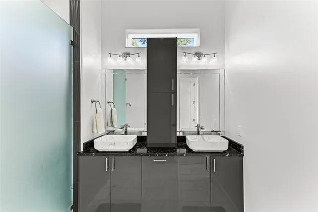 $2,200,000 | 14002 Woodthorpe Lane, Houston, TX 77079