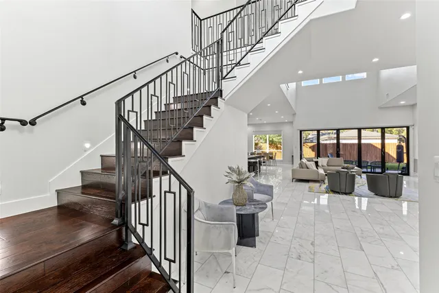 $2,200,000 | 14002 Woodthorpe Lane, Houston, TX 77079