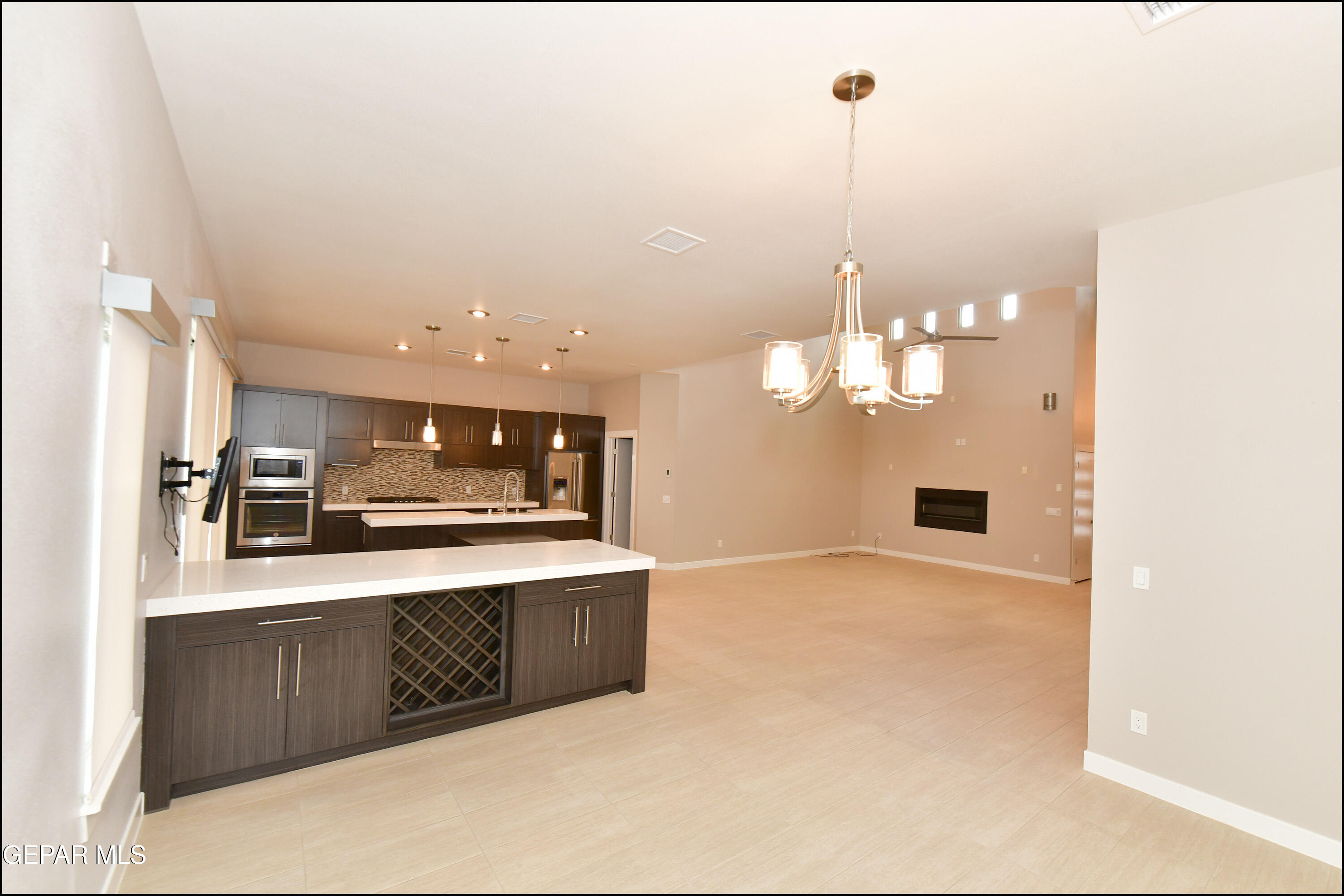 6295 Casper Ridge Drive El Paso, TX 79912 - Photo 12 of 85 23