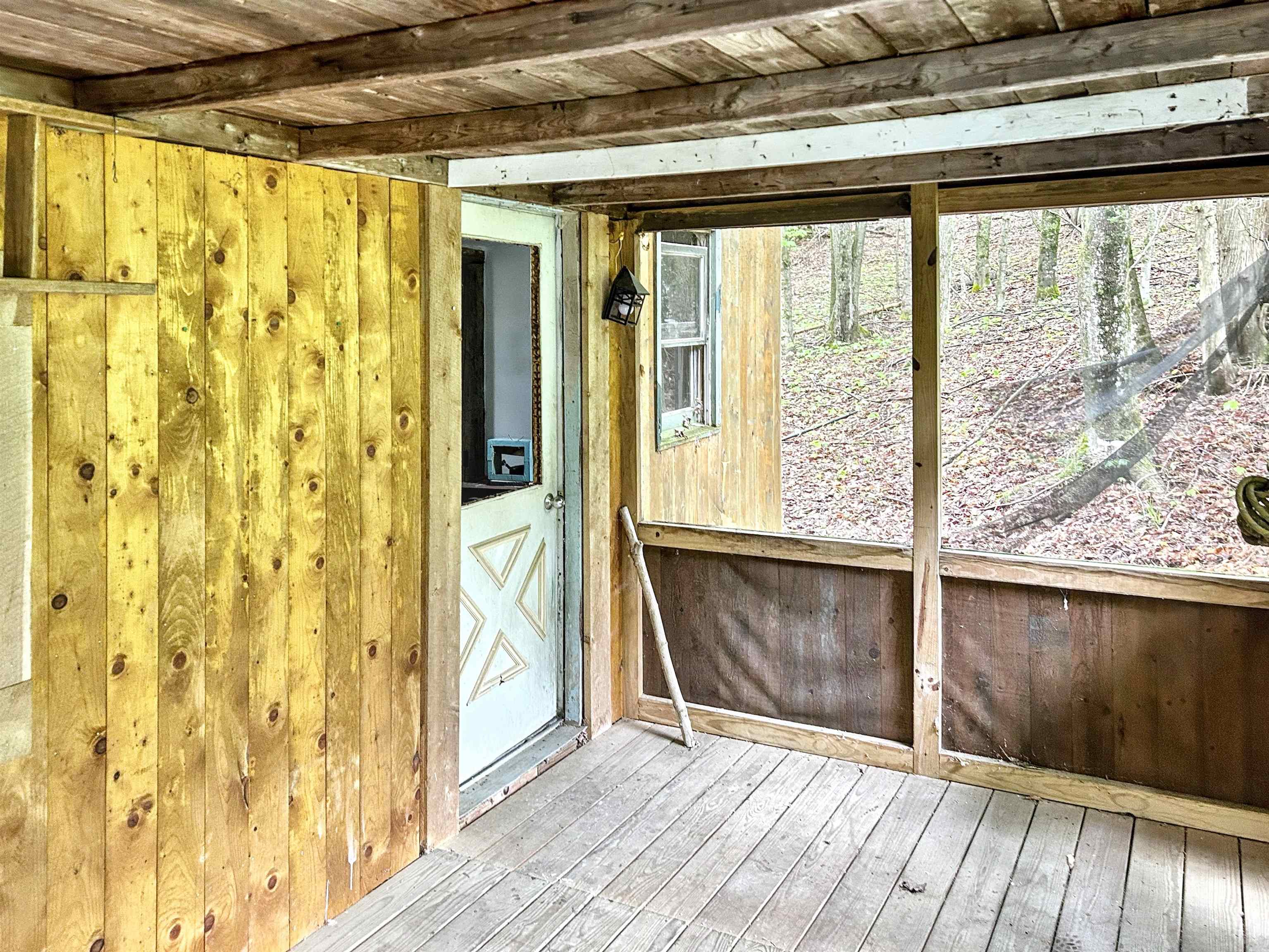 278 King Road Glover, VT 05875 - Photo 4 of 27