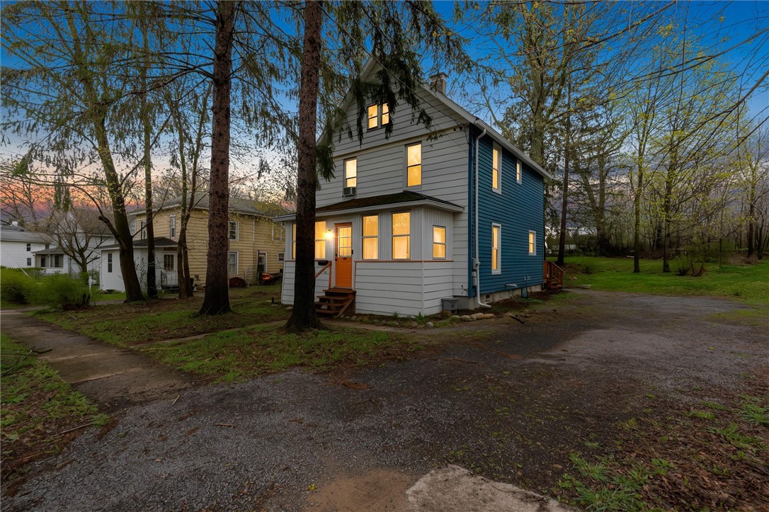 68 Garrow Street Auburn, NY 13021 - Photo 2 of 41 68 Garrow