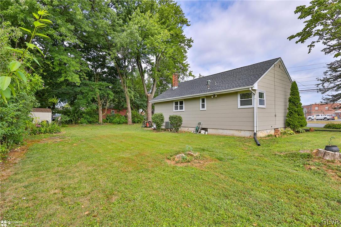 1405 Catasauqua Road Bethlehem, PA 18017 - Photo 17 of 18 Gallery Image 17