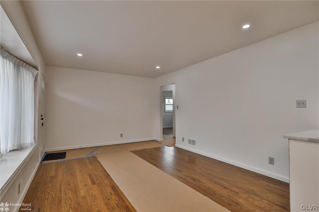 1405 Catasauqua Road Bethlehem, PA 18017 - Photo 3 of 18 Gallery Image 3