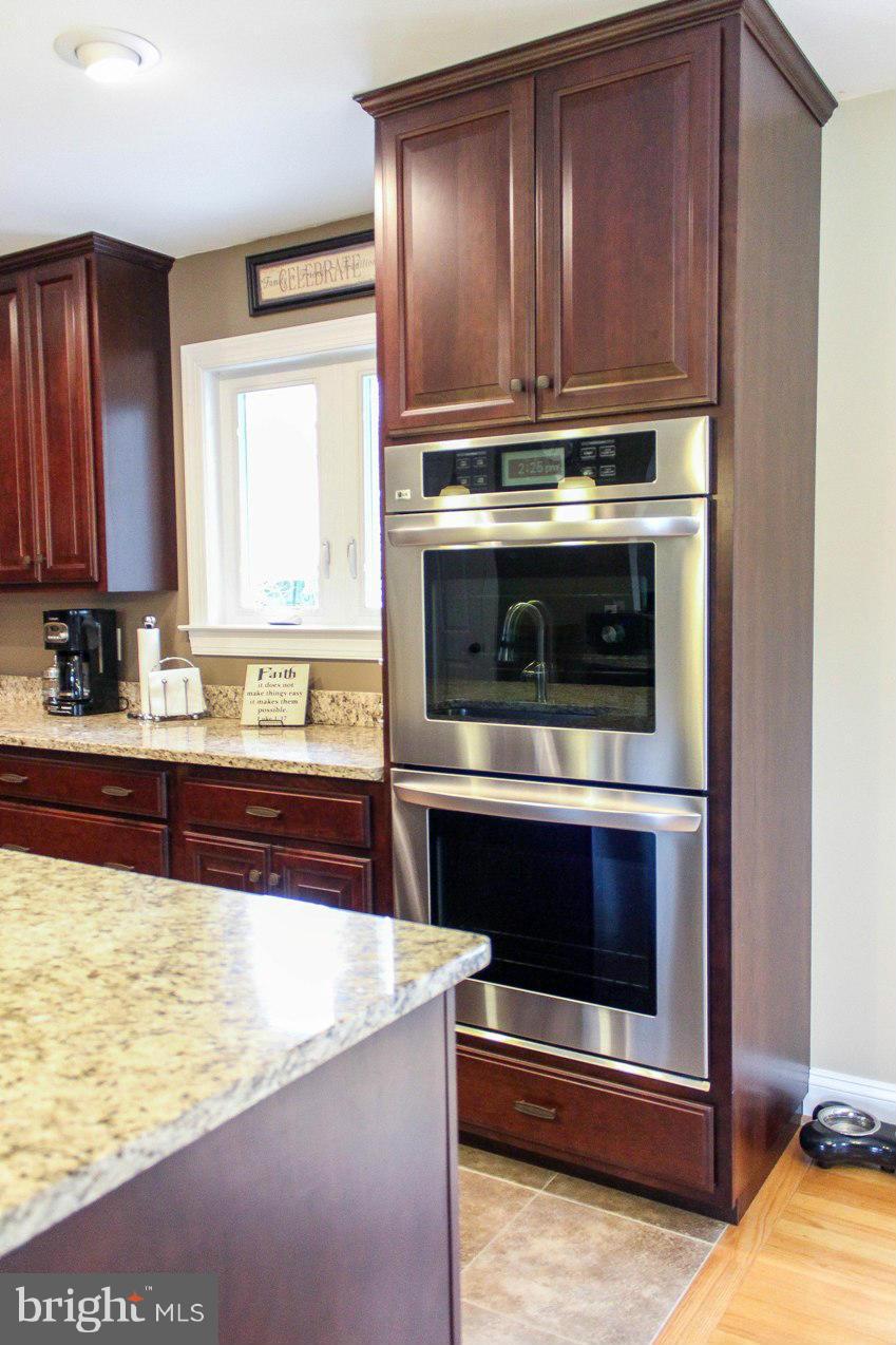 39982 Ben Morgan Road Leonardtown, MD 20650 - Photo 9 of 29 Kitchen