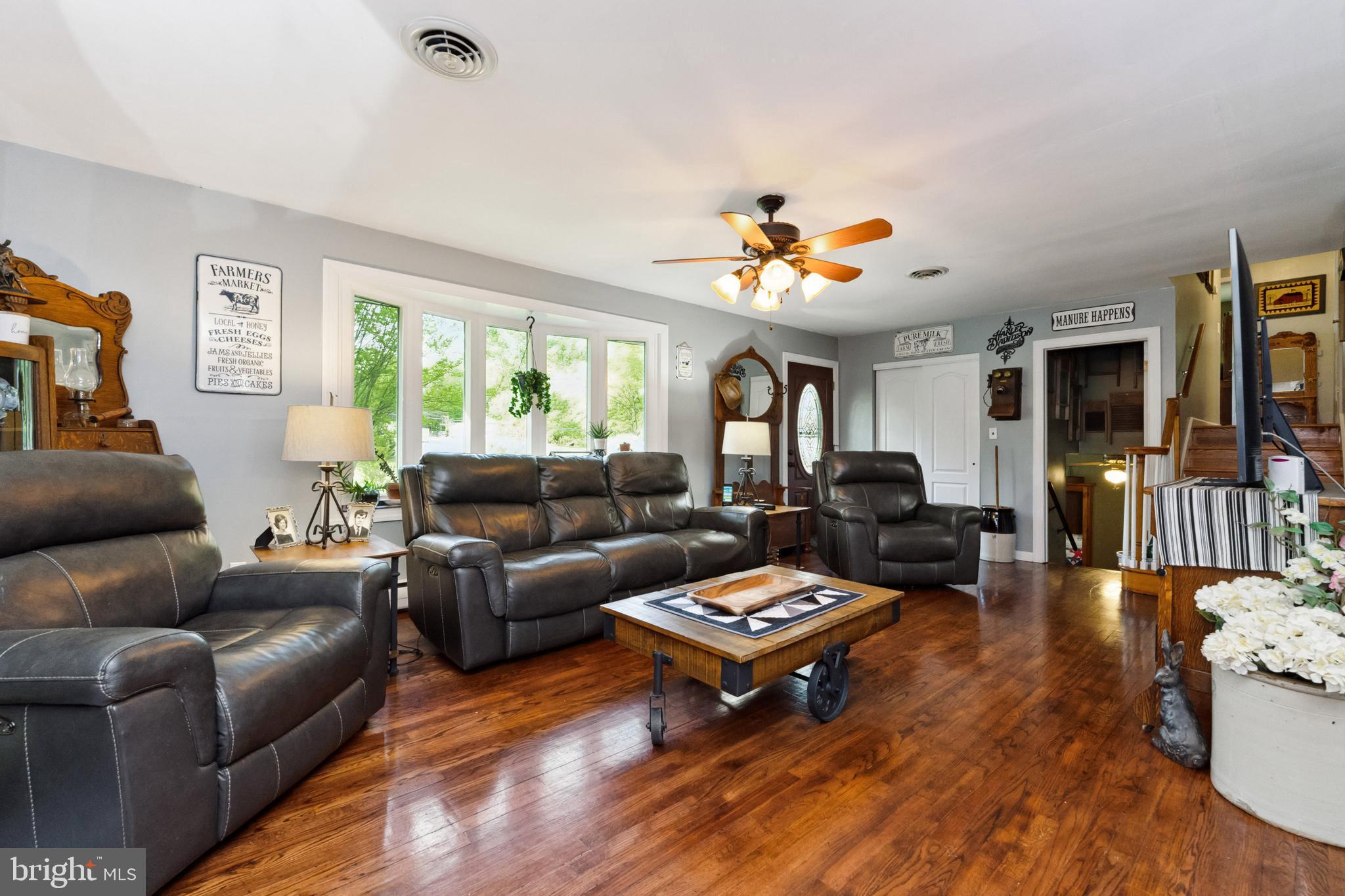 13145 Dahlgren Road King George, VA 22485 - Photo 6 of 34 Gallery Image 6