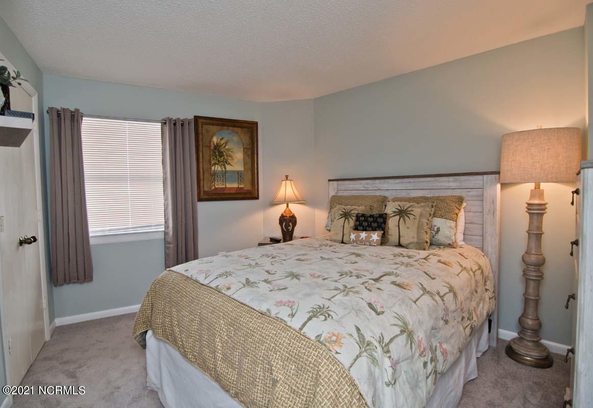 1505 Salter Path Road, Unit 439 Indian Beach, NC 28512 - Photo 26 of 44 Fourth Bedroom Queen