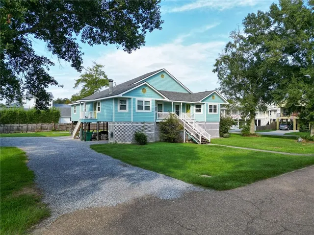 $1,950 | 1801 Claiborne Street, Mandeville, LA 70448